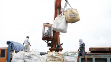 INDUSTRI SEMEN: Penjualan Tetap Tumbuh Meski Tak Kencang